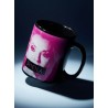 Mug noir et rose à l'avenir